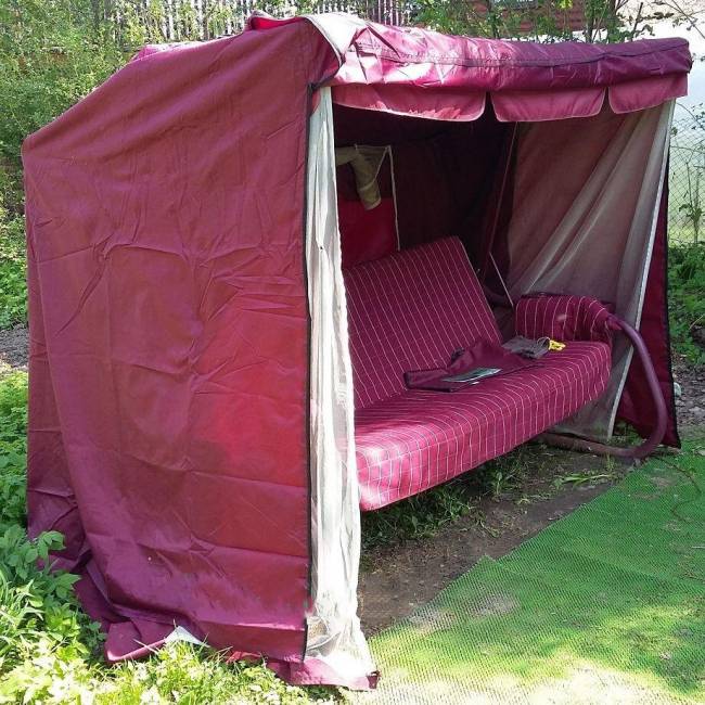 Чехол ЛЮКС для садовых качелей ОАЗИС, бордо