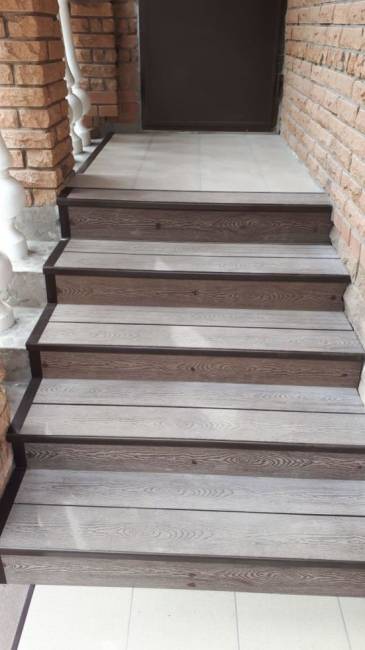 Подступёнок HOLZHOF с тиснением "Кольца дерева", 150*12*4000 мм, антрацит