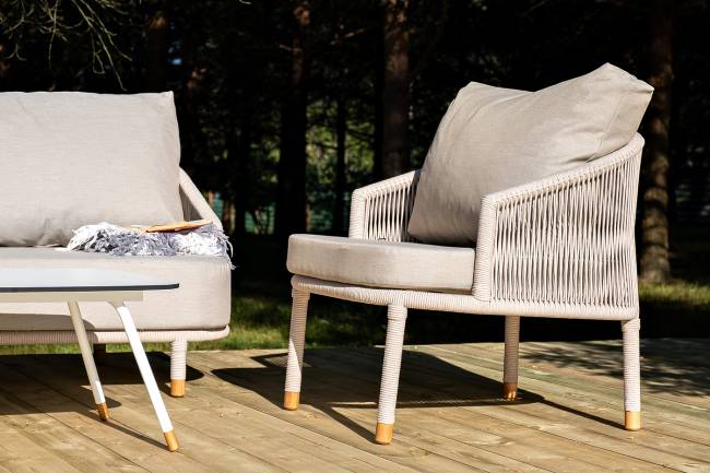 "Верона" лаунж-зона 5-местная плетеная из роупа (веревки), каркас алюминиевый белый, роуп бежевый "Верона" лаунж-зона 5-местная плетеная из роупа (веревки), каркас алюминиевый белый, роуп бежевый