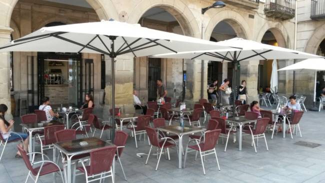 Зонт профессиональный телескопический 4х4 м Leonardo Telescopic антрацит, слоновая кость 4000х4000 мм