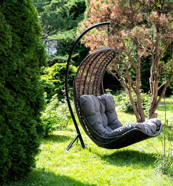 "Виши" подвесное кресло-кокон из искусственного ротанга, цвет коричневый с серо-коричневой подушкой "Виши" подвесное кресло-кокон из искусственного ротанга, цвет коричневый с серо-коричневой подушкой