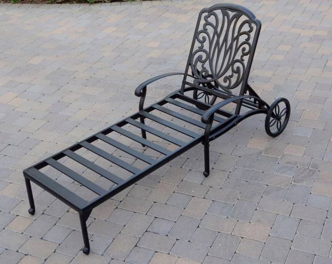 Шезлонг Bernie из литого алюминия Шезлонг Bernie из литого алюминия